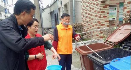 上海干濕分類垃圾桶紅色垃圾桶應(yīng)該放什么？能放什么？
